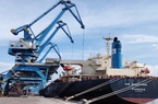 Tàu biển “khủng” của tỷ phú thép Hoà Phát chở chuyến than đầu tiên từ Úc về Dung Quất