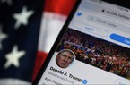 Ông Trump tuyên bố kiện Facebook, Twitter và Google