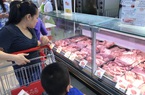 Lợn hơi giảm giá sốc, thịt lợn vẫn đắt “vô lý”, chuyên gia "giải mã" lý do và hiến kế