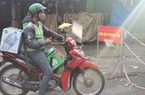 TP.HCM: Đặt hàng online tăng cao, giao nhận thế nào để tránh nguy cơ mắc Covid-19?