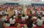 Người thân cán bộ xã ở Bình Định được tiêm vaccine Covid-19: “Hầu hết là vợ hoặc chồng, không có người ở khác nhà”