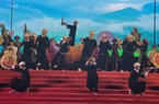 Cuốn hút với múa khèn Mông, múa khăn, múa ô tại Festival Khèn Mông Mù Cang Chải 