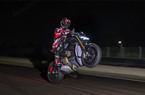 Ducati Streetfighter V4 2023 ra mắt, giá từ 22.454 USD