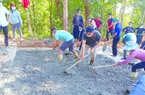 Xín Mần nối dài những tuyến đường bê tông