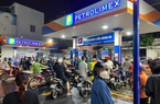 Người Việt phải "gánh" thêm hàng chục nghìn tỷ đồng để mua xăng dầu nhập khẩu do giá biến động
