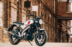 Yamaha XSR125 2023 ra mắt, cập nhật màu mới