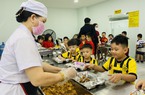 An toàn bữa ăn bán trú: Tại sao phụ huynh phải giám sát?