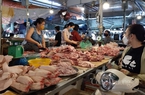 Giá thịt heo cuối năm giảm từ chuồng đến chợ