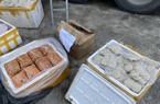 TT-Huế: Phát hiện hàng trăm thùng thực phẩm “bẩn” trên xe đầu kéo 