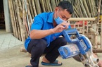 Biến cây tre làng thành "toàn đồ nhà quê" thủa nghèo khó, ai ngờ anh nông dân Thanh Hóa lãi 300 triệu/năm