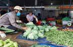 Hải Phòng: Cá trắm đen, rau xanh cứ đem ra chợ là bán hết veo