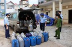 Vận chuyển trên 1.000 kg mỡ nước cáu bẩn qua địa bàn Lạng Sơn thì bị bắt 