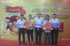 VinaPhone trao vàng chương trình khuyến mại “Kết lộc vàng – Vui rộn ràng” 