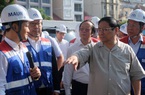 Thủ tướng Phạm Minh Chính cùng đoàn công tác thị sát tuyến Metro số 1 tại TP.HCM