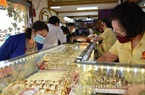 Người dân Việt Nam tăng mua vàng, chỉ 3 tháng tiêu thụ 14 tấn vàng