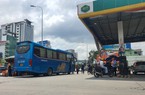 Xe khách liên tục đỗ, đón khách sai quy định ở nội đô TP.HCM: Lãnh đạo Sở GTVT nói gì?