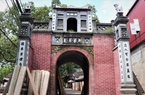 Cổng làng cổ Bắc bộ trăm năm dãi nắng dầm mưa, "Lệnh làng nào làng nấy đánh, Thánh làng nào làng nấy thờ"