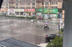 Tứ Xuyên đón mưa lớn giữa hạn hán, 30.000 dân phải sơ tán