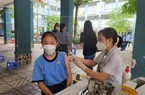 TP.HCM: Không cho con tiêm vaccine Covid-19, phụ huynh phải làm cam kết?