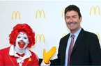 Cựu CEO McDonald's bị phạt 400.000 USD vì quan hệ tình ái với cấp dưới