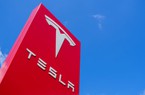Tesla giảm giá mạnh ở Mỹ và châu Âu, nhiều chủ xe đòi bồi thường