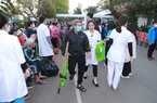 Huế: Hàng trăm bệnh nhân khó khăn được “chuyến xe yêu thương” đưa về quê đón Tết 