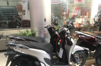 Giá bán xe máy tay ga biến động dịp cận Tết: Honda Sh Mode giá "cắt cổ"