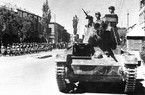 Vì sao Liên Xô tiến đánh Iran năm 1941?