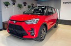 Giá xe Toyota Raize tháng 10/2023: Giảm mạnh nỗ lực "vớt" doanh số trước KIA Sonet