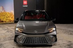 Toyota Camry 2025 thế hệ mới vừa được công bố