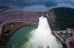 Sông Đà suýt phá vỡ nhà máy thủy điện Hòa Bình như thế nào? 