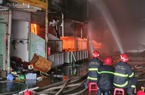 Vụ cháy lớn ở chợ Tam Bạc: Nhiều lực lượng tham gia chữa cháy, 600 tiểu thương có nguy cơ mất hết tài sản