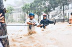 Đô thị sát biển bị ngập lụt, lãnh đạo tỉnh Bình Định công bố tình huống khẩn cấp