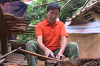 Video: Nghệ nhân dành cả thanh xuân làm nỏ truyền thống trên bản Dao ở Bắc Kạn