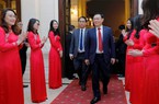 Chủ tịch Quốc hội Vương Đình Huệ dự Lễ trao giải Búa liềm vàng lần thứ VII