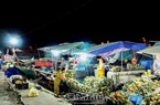 Chợ về đêm