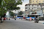 Quanh Bến xe Miền Đông cũ lại mọc nhiều bến cóc