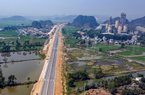 Ảnh ấn tượng tuần: Cao tốc Bắc Nam nối Ninh Bình và Thanh Hóa sắp thông xe 