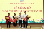 Trung ương Hội Nông dân Việt Nam công bố, trao các quyết định về công tác cán bộ