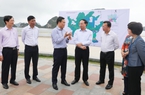 Phó Thủ tướng Trần Lưu Quang làm việc với tỉnh Quảng Ninh về phát triển khu công nghiệp và vùng đệm vịnh Hạ Long