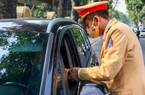 5 trường hợp cảnh sát giao thông được quyền dừng phương tiện để kiểm tra giấy tờ