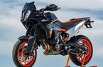 Chi tiết KTM 890 SMT 2023 vừa trình làng