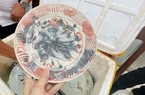 Vô số cổ vật gốm sứ Trung Quốc do tàu cá Bình Định vớt dưới đáy biển Quảng Ngãi thuộc triều đại phong kiến nào?