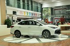 Bán chưa đến 300 xe/tháng, Toyota Vios được khuyến mại "sốc" rẻ như xe VinFast Fadil