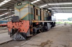Khẩn trương sửa chữa đường sắt vào Nhà máy Xe lửa Dĩ An