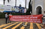 Vụ phụ huynh trường quốc tế căng băng rôn đòi tiền: Sở GDĐT TP.HCM nói gì?
