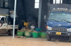 Xác minh thông tin 2 người Trung Quốc bị giam lỏng trong kho sầu riêng