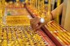 Giá vàng hôm nay 25/7: Vàng giảm xuống dưới 2.400 USD/ounce trong khi chờ đợi dữ liệu mới của Mỹ