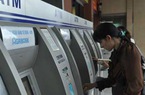 ATM nghẽn mạng dịp tết: Khuyến cáo trả lương bằng tiền mặt