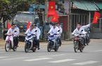 Ngày đầu năm: Dàn xe hàng ngang, nẹt pô, phóng bạt mạng